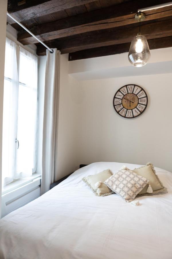 Ferienwohnung Au Bourg Neuf Orléans Exterior foto