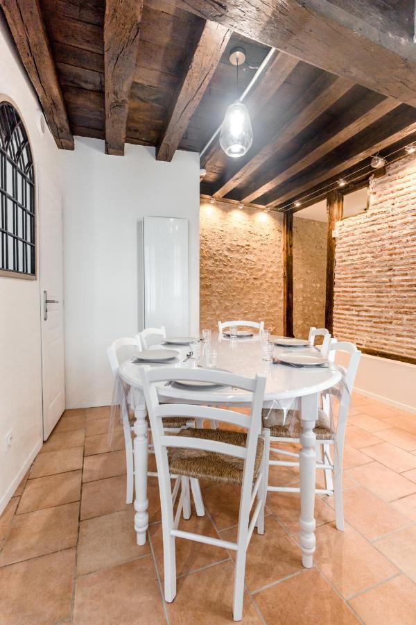 Ferienwohnung Au Bourg Neuf Orléans Exterior foto
