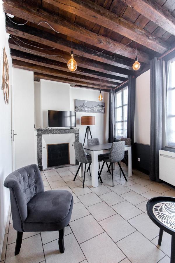 Ferienwohnung Au Bourg Neuf Orléans Exterior foto