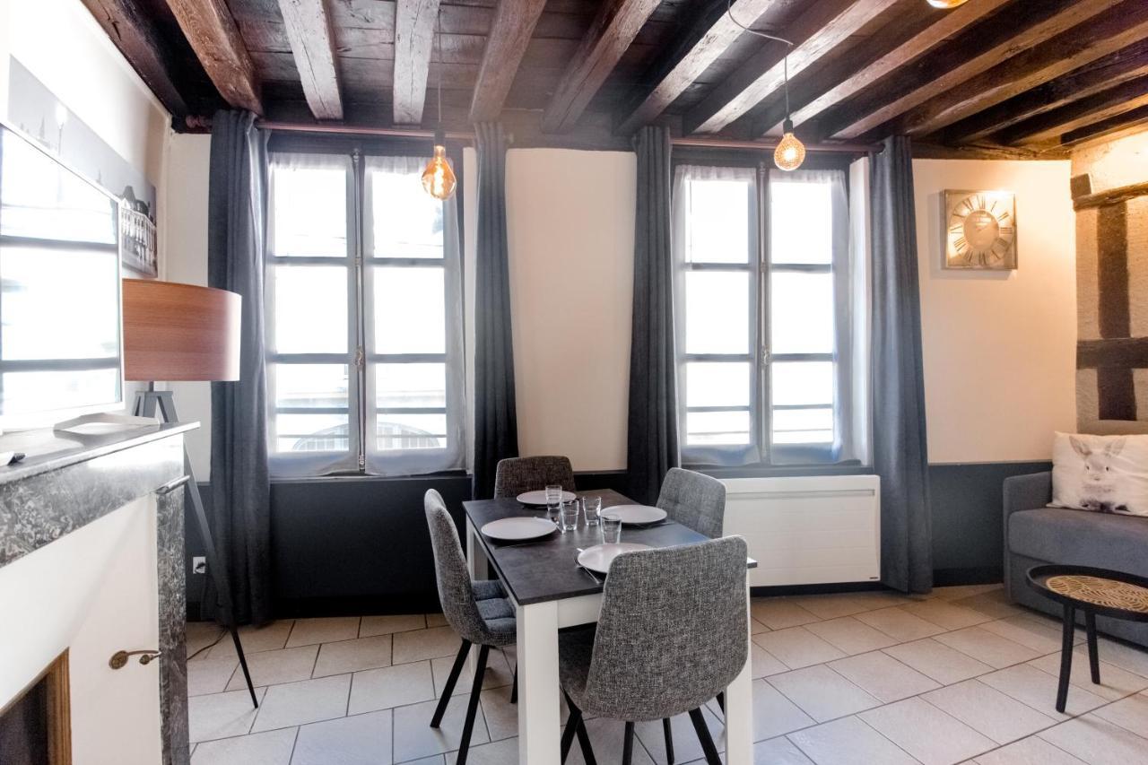 Ferienwohnung Au Bourg Neuf Orléans Exterior foto