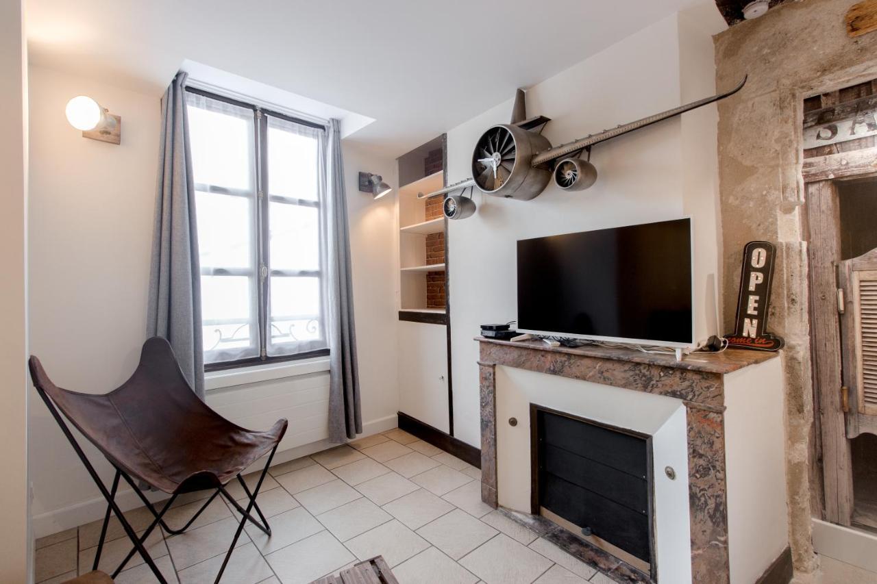 Ferienwohnung Au Bourg Neuf Orléans Exterior foto